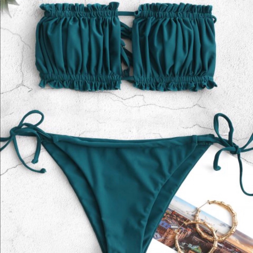 Zaful dark green ruffle bikini